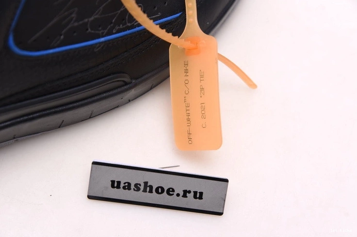 SP Jordan DJ4375-004 OWT Blue Black - Low 2 Retro 0116